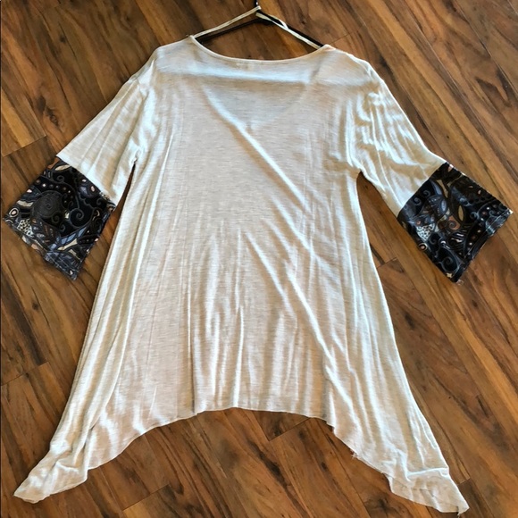 3/4 long sleeve light weight shirt - Picture 2 of 4